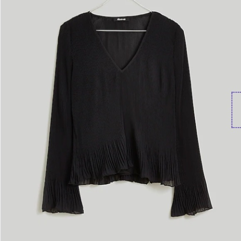 Madewell black pleated long sleeve
